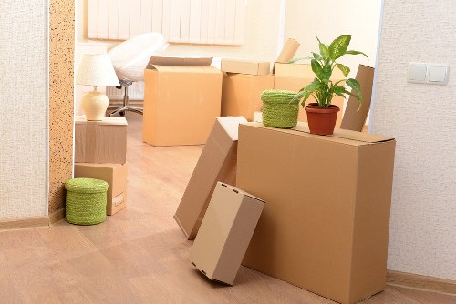 Packing and transport support for local removals in Southharrow